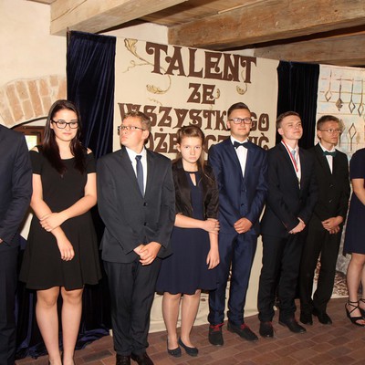 Galeria Pożegnanie klas trzecich